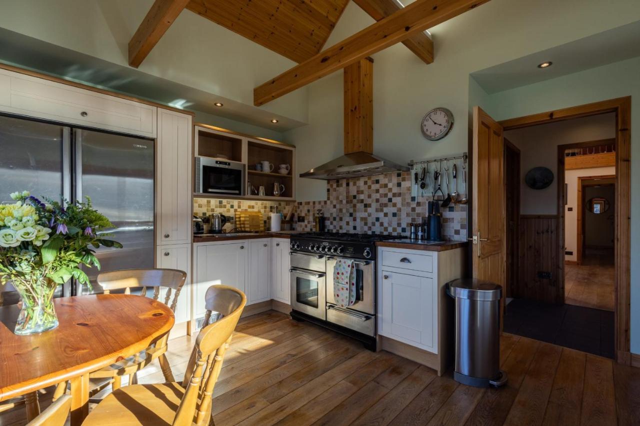 Shore Cottage Isle Of Skye Портри Экстерьер фото
